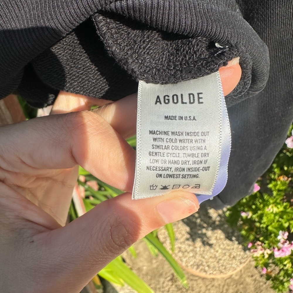 AGOLDE BALLOON SLEEVE CROPPED SWEATSHIRT IN BLACK Sz medium - Picture 3 of 3